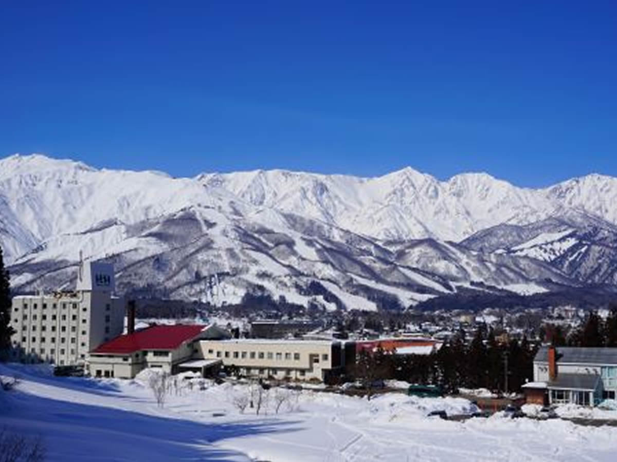 マイカーで行く 白馬ハイランドホテル 1泊（夕食朝食付） Hakuba47＆ 白馬五竜スキー場リフト券付宿泊パックのイメージ